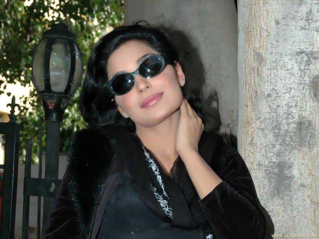 Meera       by coolman