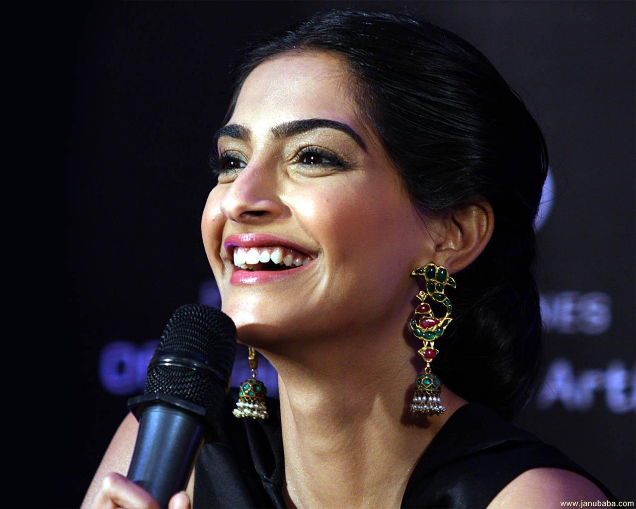 Sonam Kapoor                by coolman