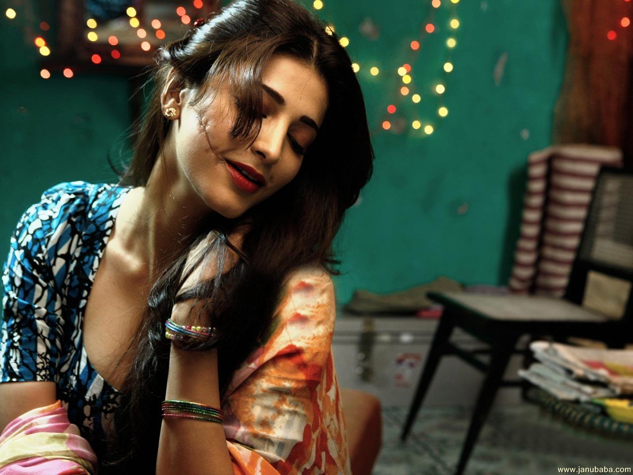 Shruti Hassan              by coolman