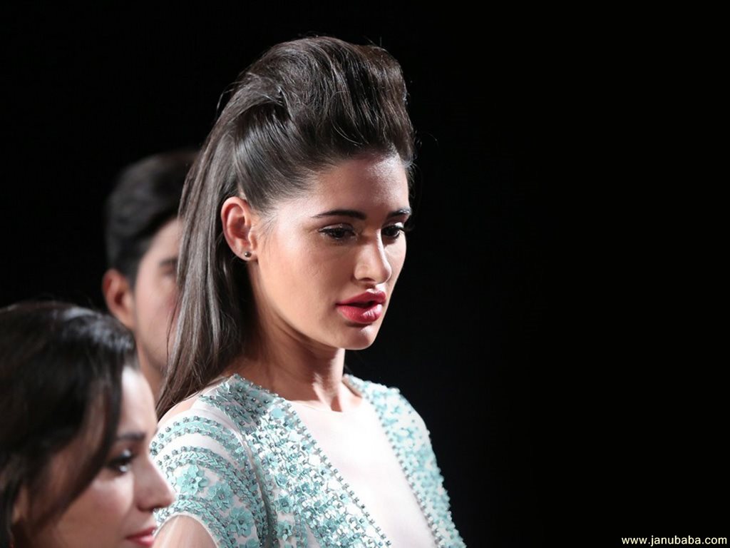 Nargis Fakhri      by coolman