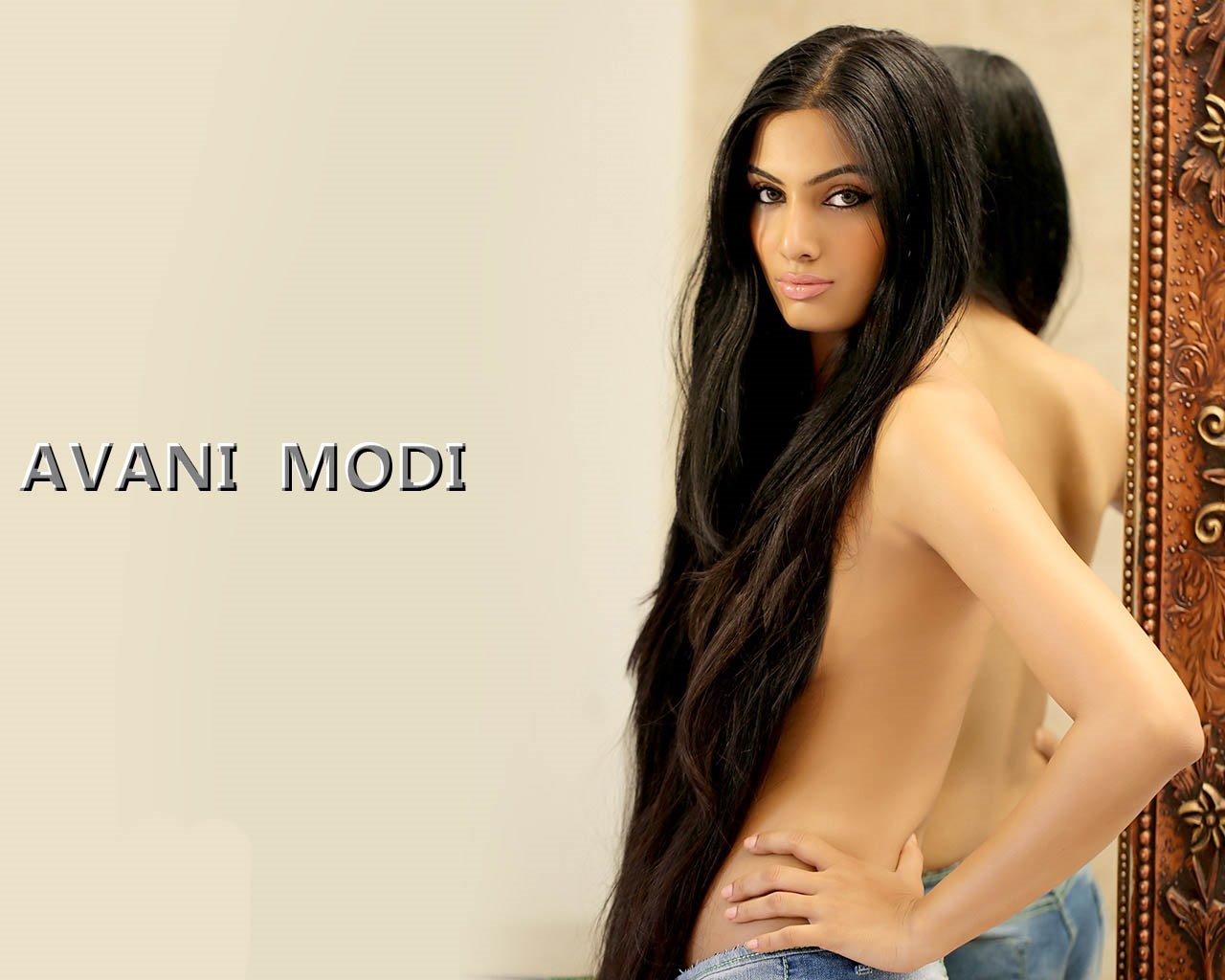Avani Modi             by coolman