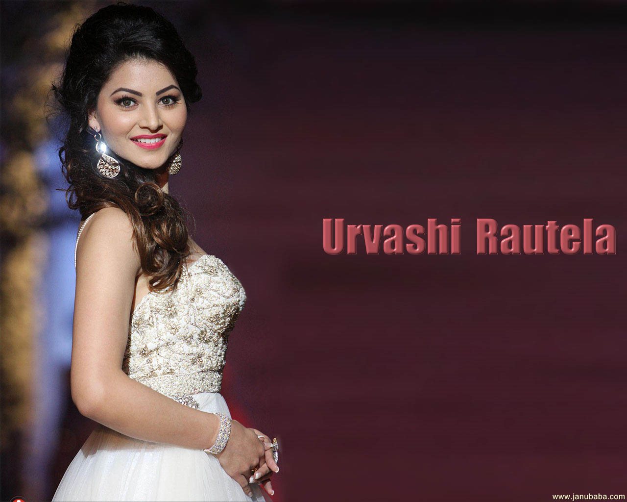 Urvashi Rautela        by coolman