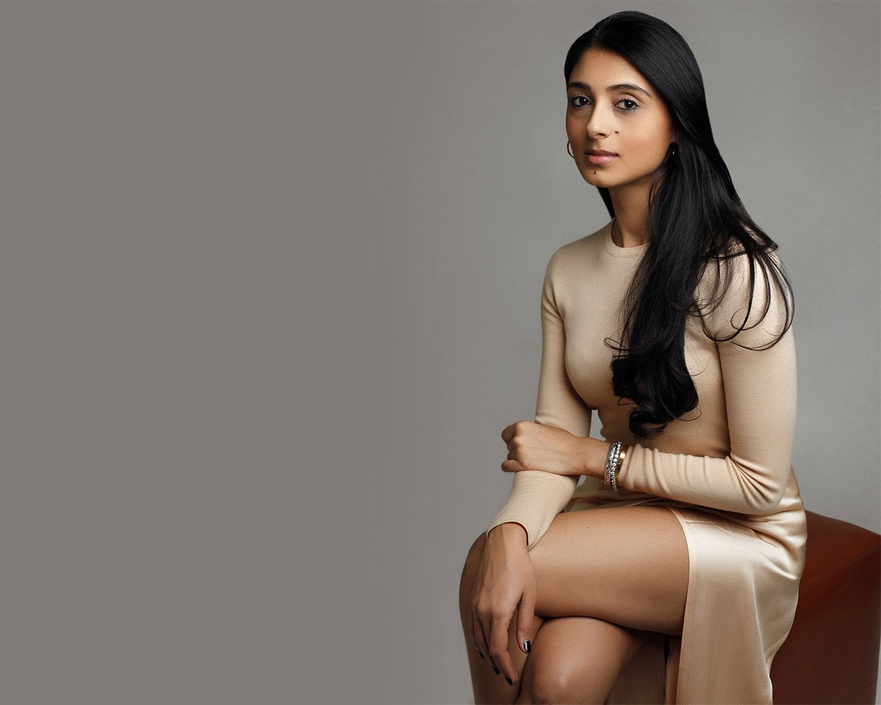 Pernia Qureshi              by coolman