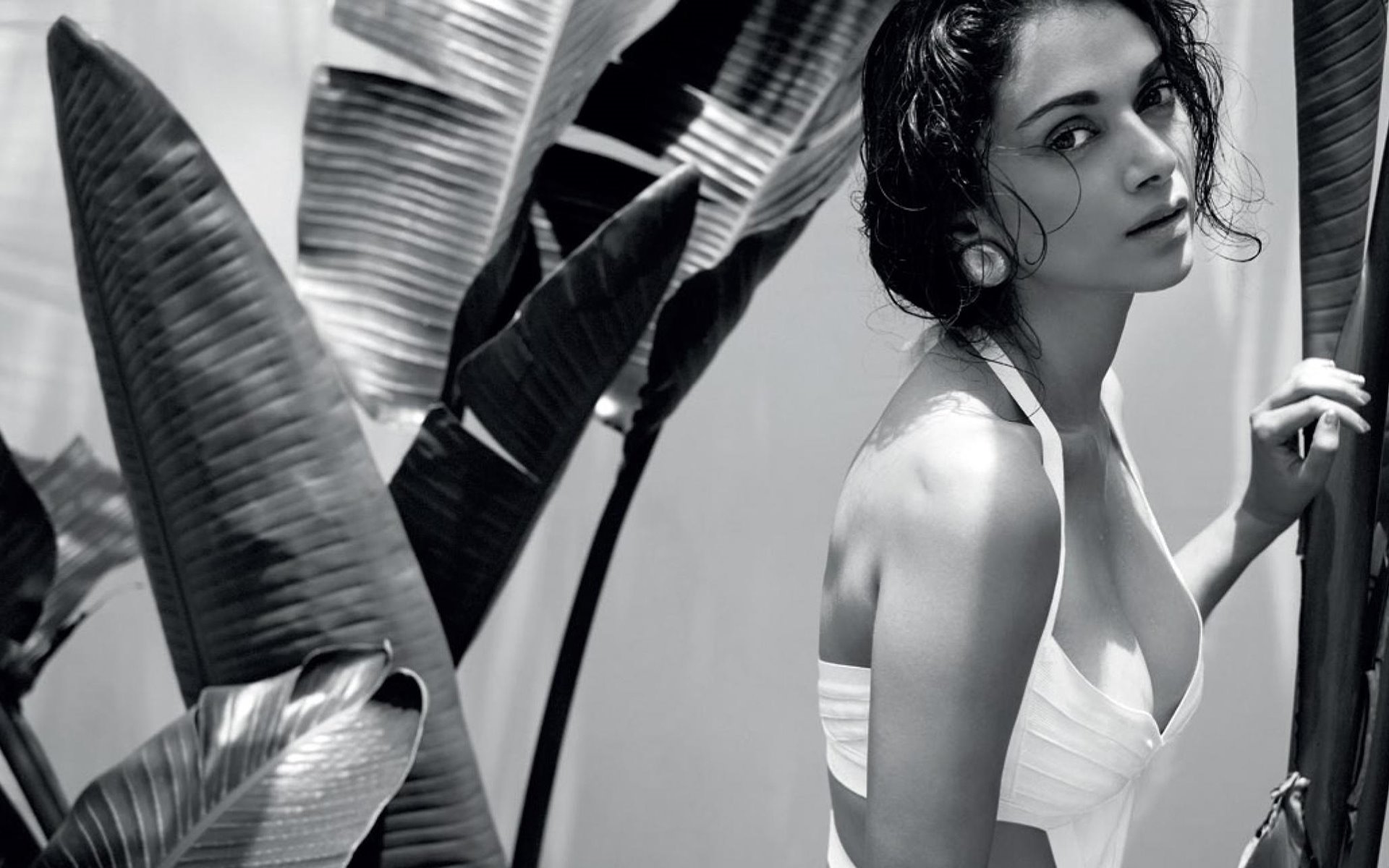 Aditi Rao Hydari By Hubbak