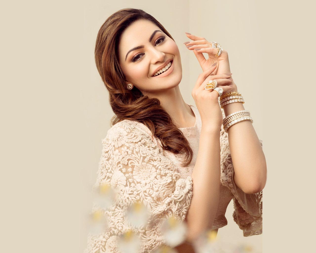 Urvashi Rautela   by coolman