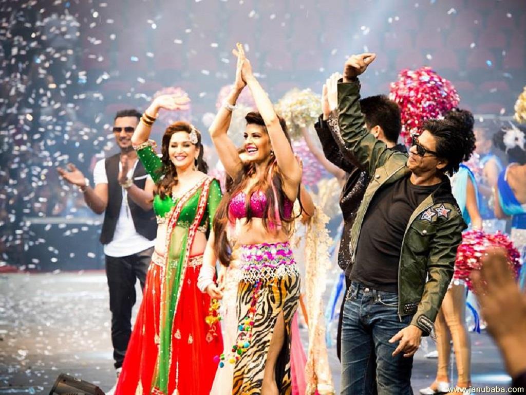 Shahrukh Khan with his Temptation Team
