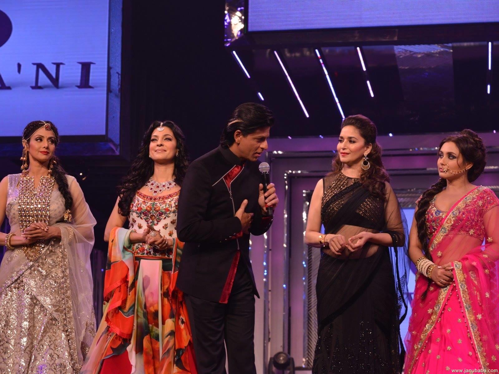 Shahrukh Khan with Sridevi,Juhi CHlawa, Madhuri Dixit & Rani Mukherji