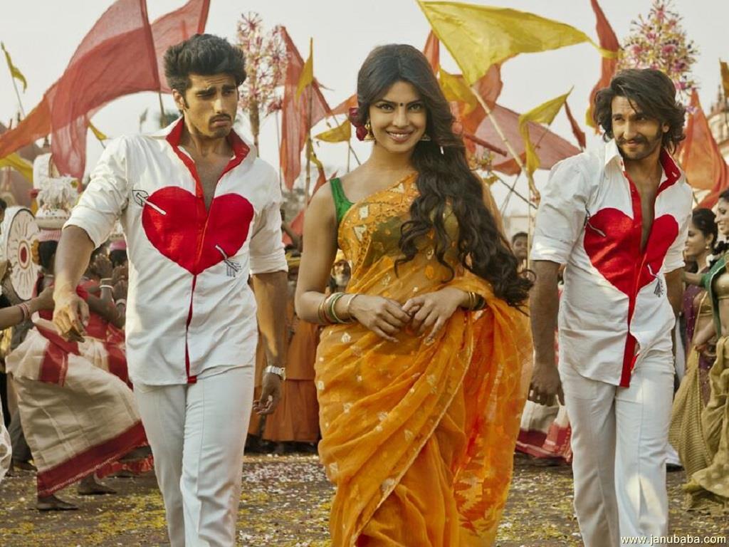 Arjun Kapoor with Priyanka Chopra & Ranveer Singh