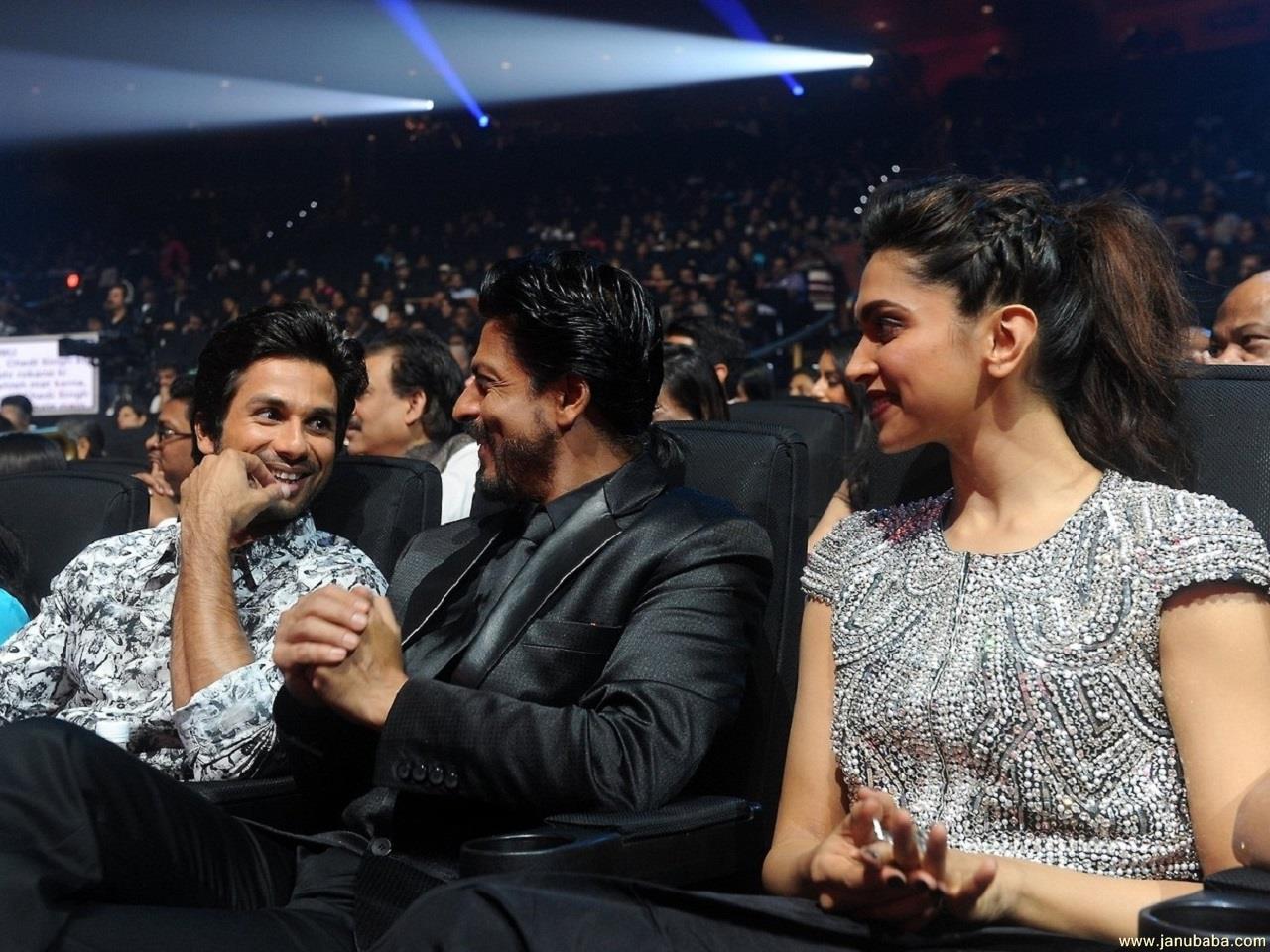 Shahrukh Khan with Shahid Kapoor & Deepika Padukone