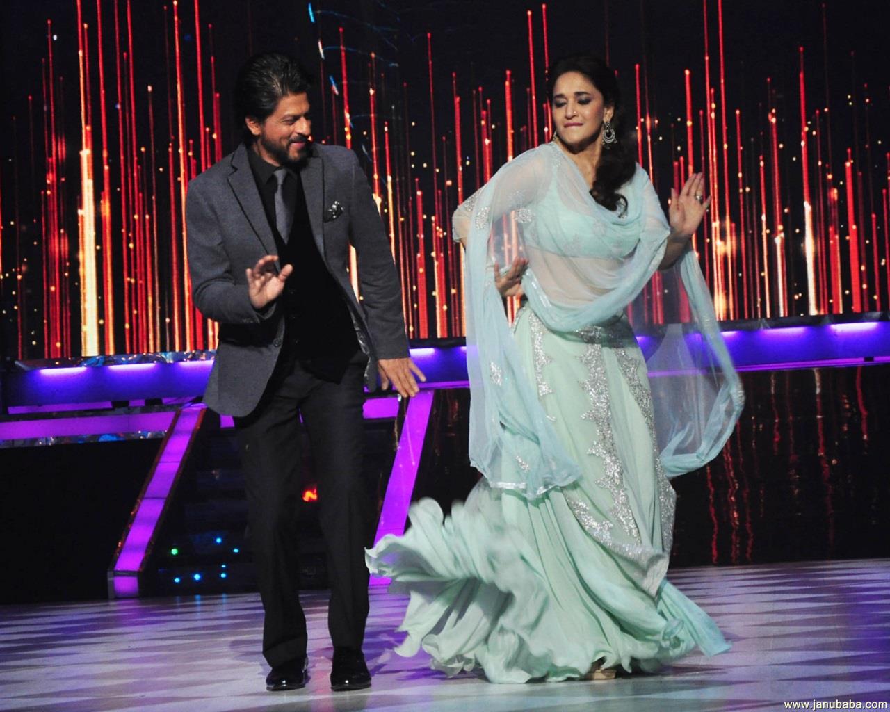 Shahrukh Khan with Madhuri Dixit