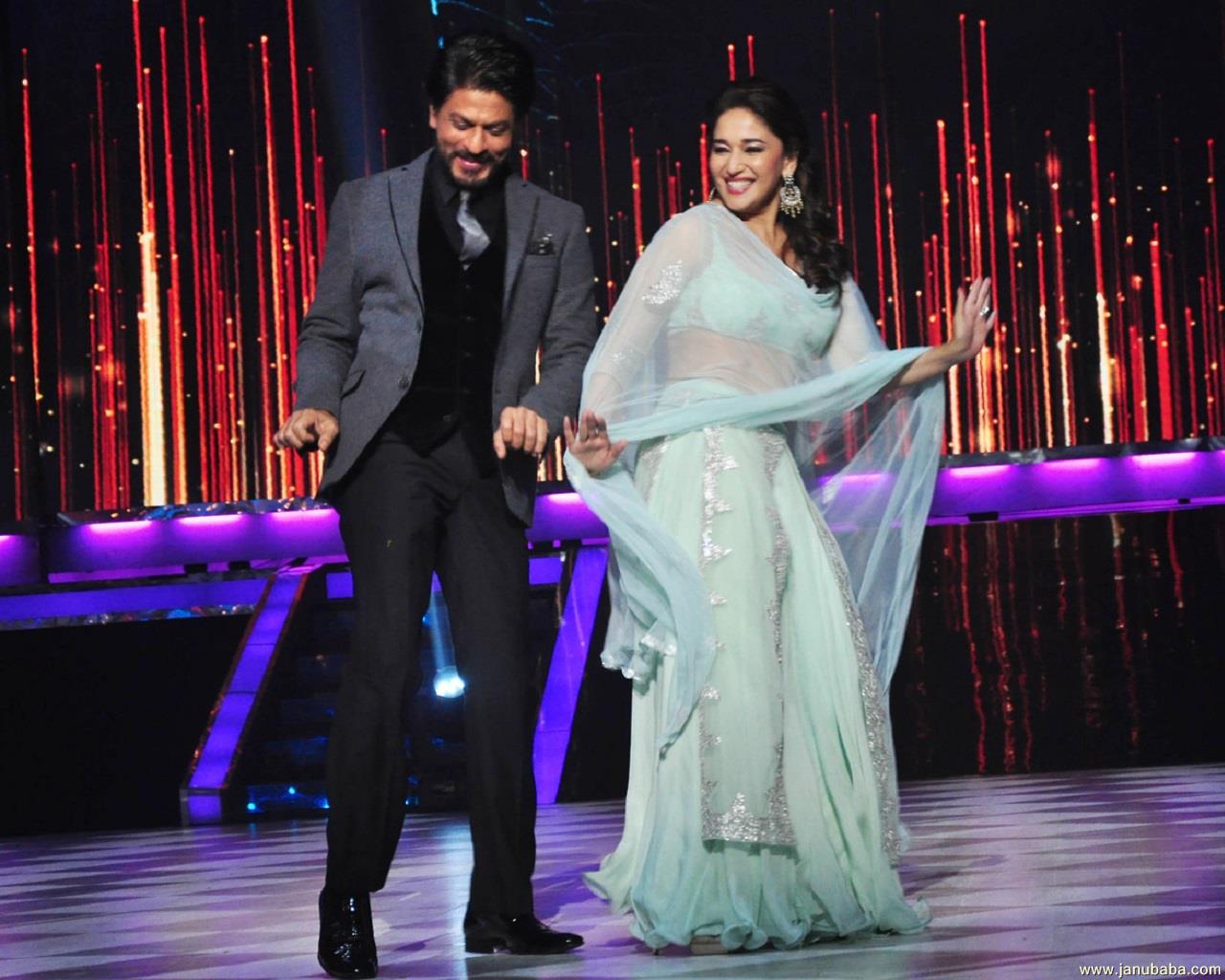 Shahrukh Khan with Madhuri Dixit