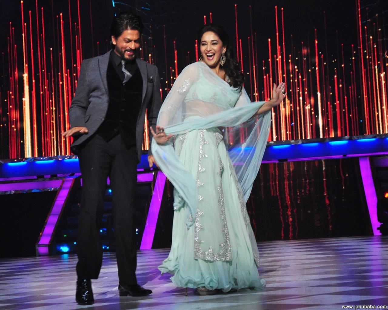 Shahrukh Khan with Madhuri Dixit