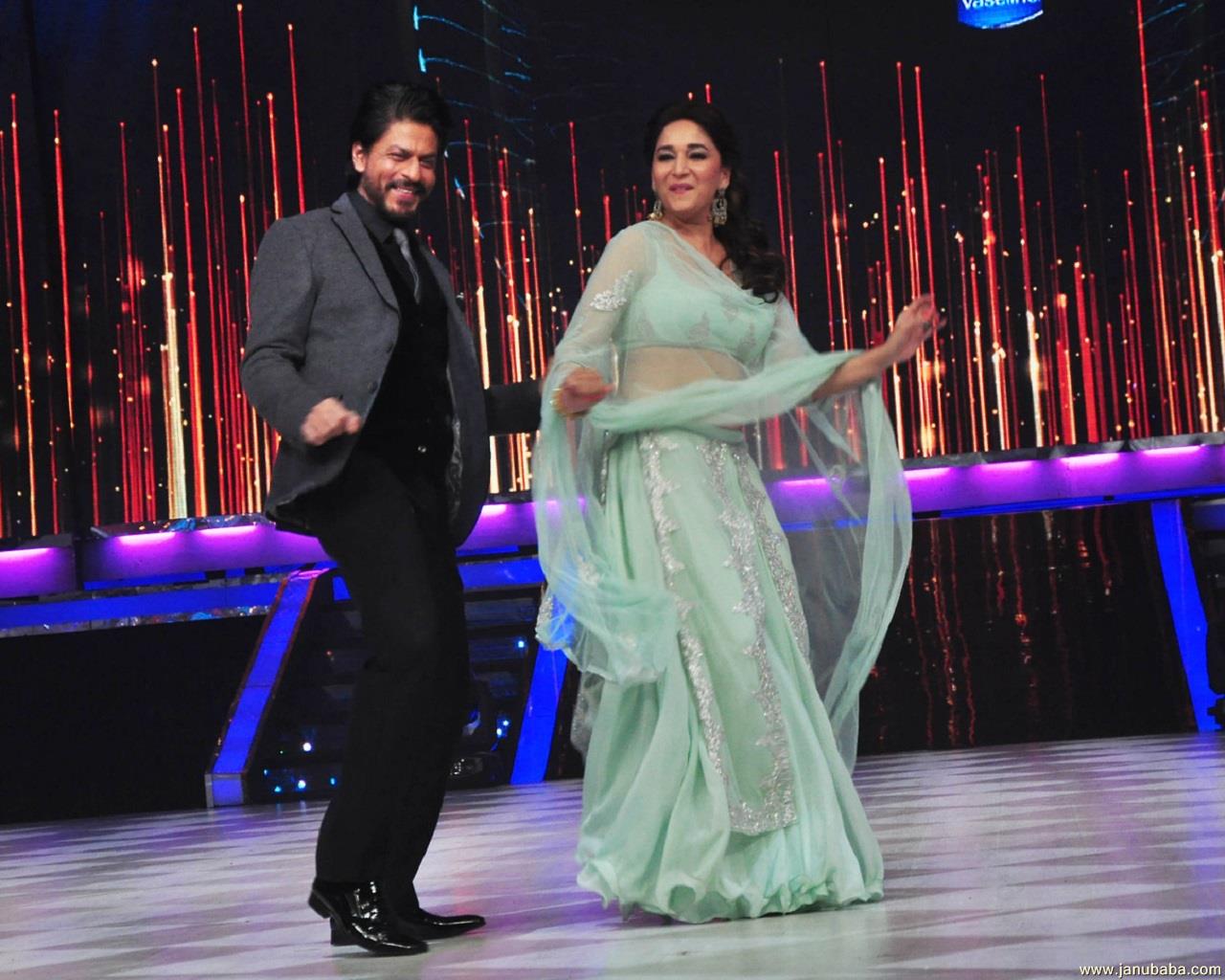 Shahrukh Khan with Madhuri Dixit