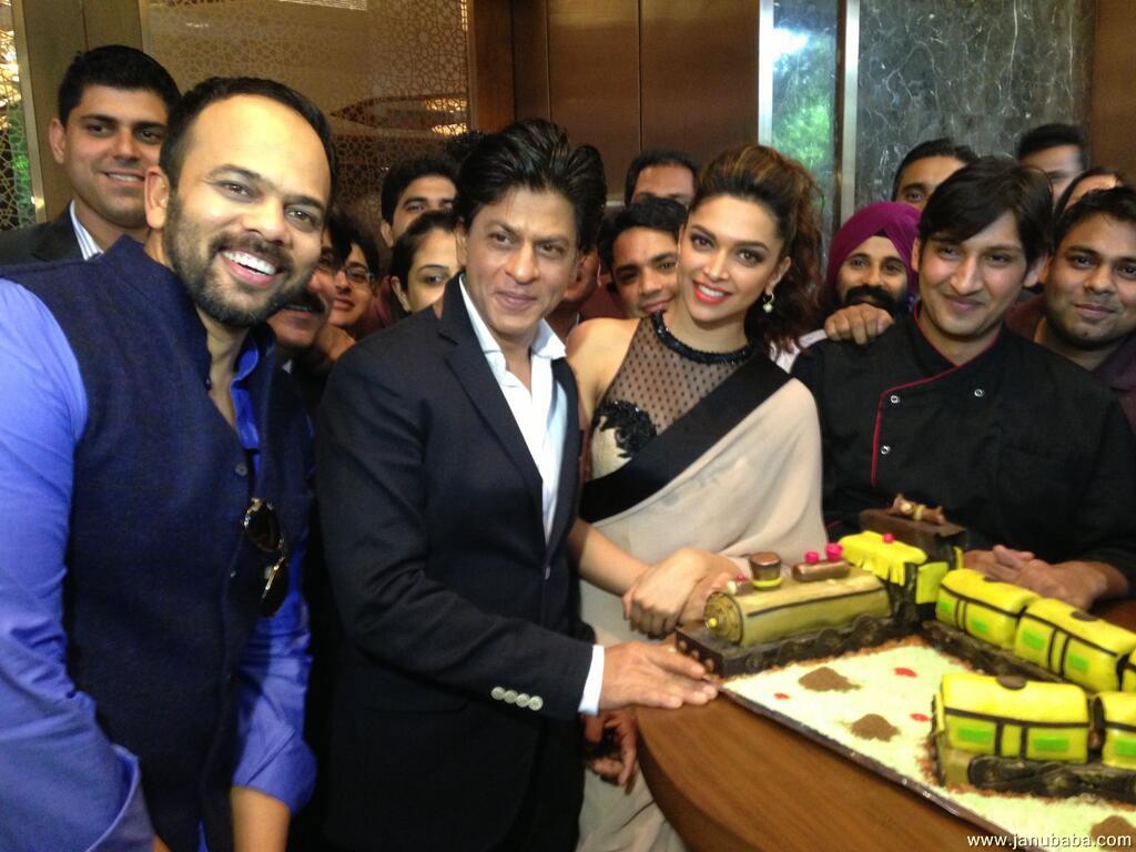 Shahrukh Khan with Deepika Padukone and Rohit Shetty