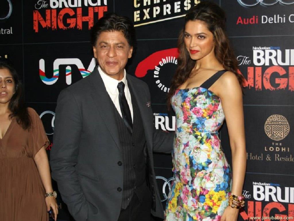 Shahrukh Khan with Deepika Padukone