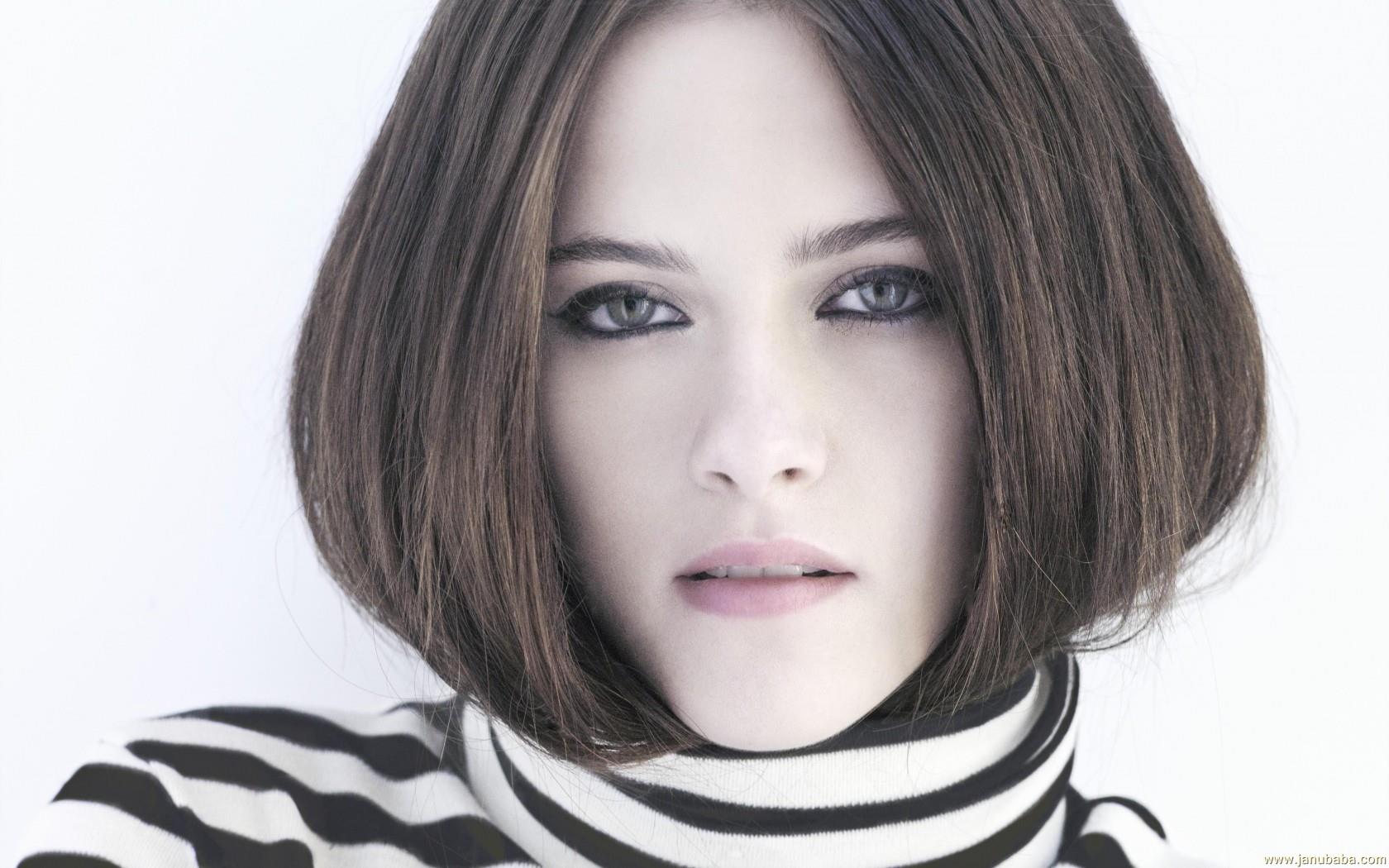 Kristen Stewart By Hubbak