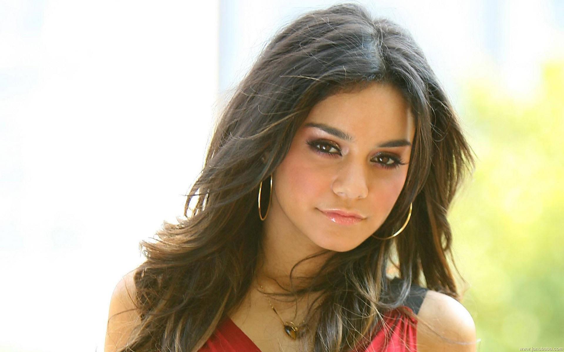 Vanessa Hudgens By Hubbak