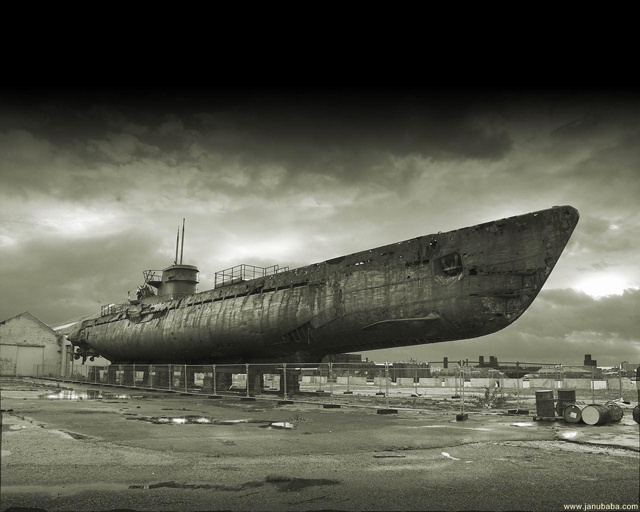Submarine By Hubbak