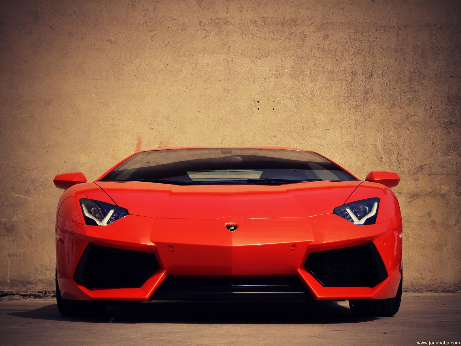 Lamborghini Aventador