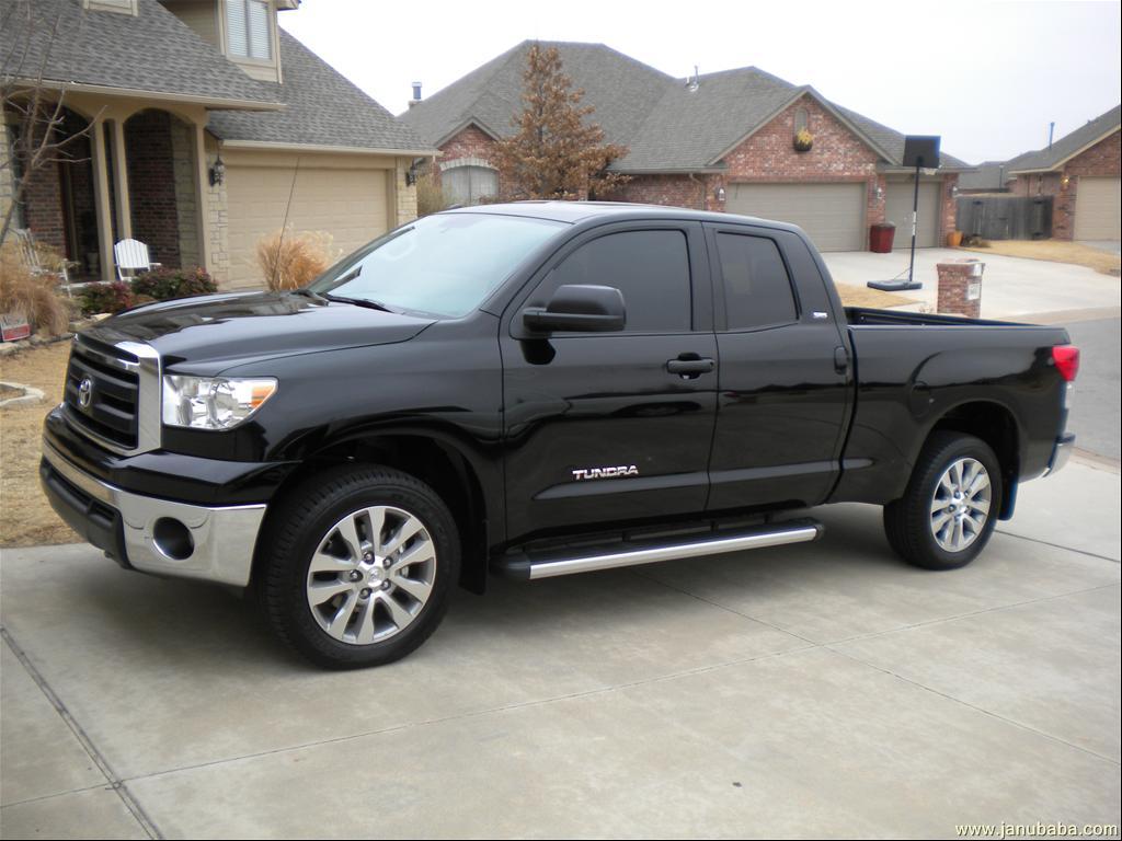 Toyota Tundra 5.7 V8 by cheema