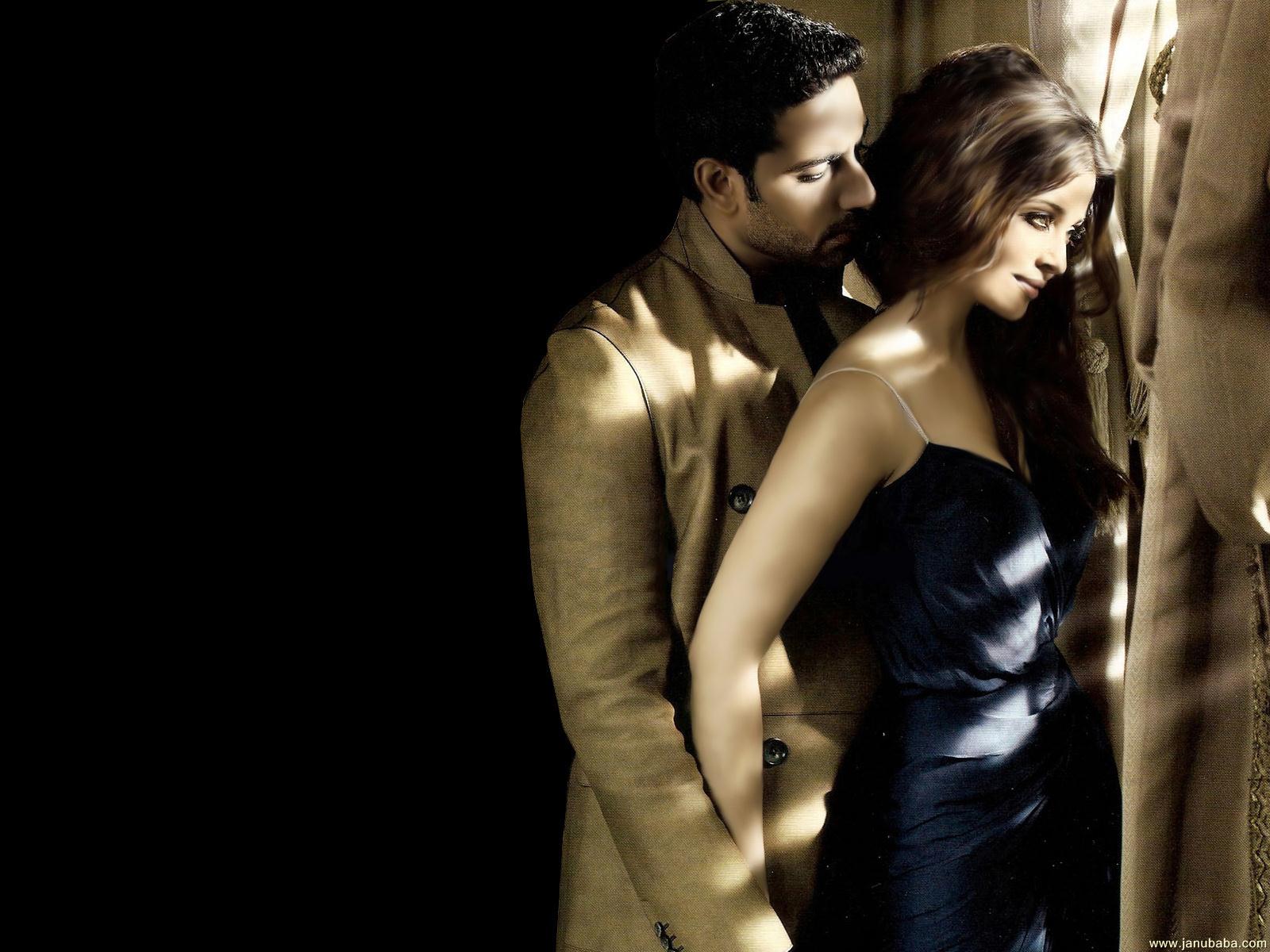 Aishwarya Rai with Abhishek Bachchan by Donya