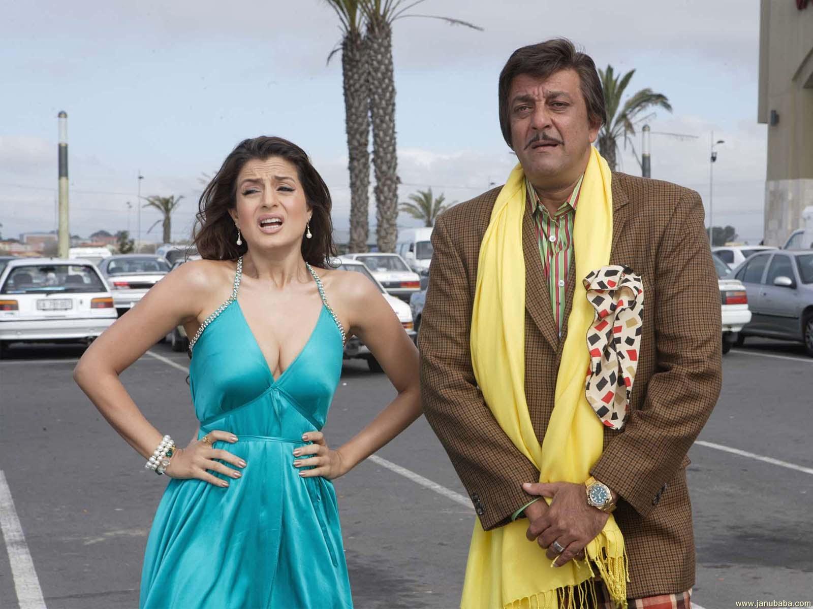 Amisha Patel with Sanjay Dutt                 by coolman