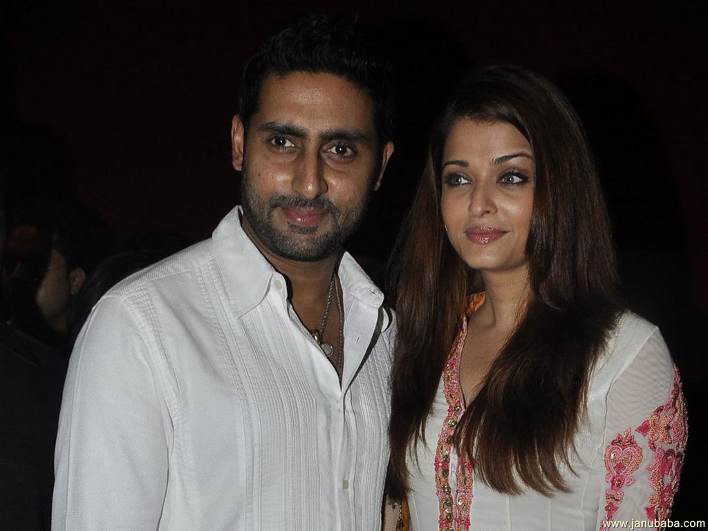 Aishwarya Rai with Abhishek Bachchan by Donya