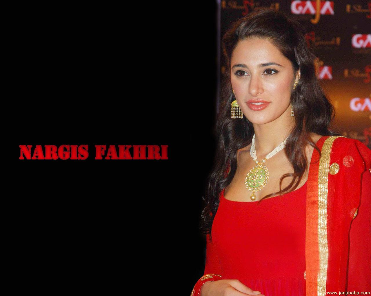 Nargis Fakhri                   by coolman
