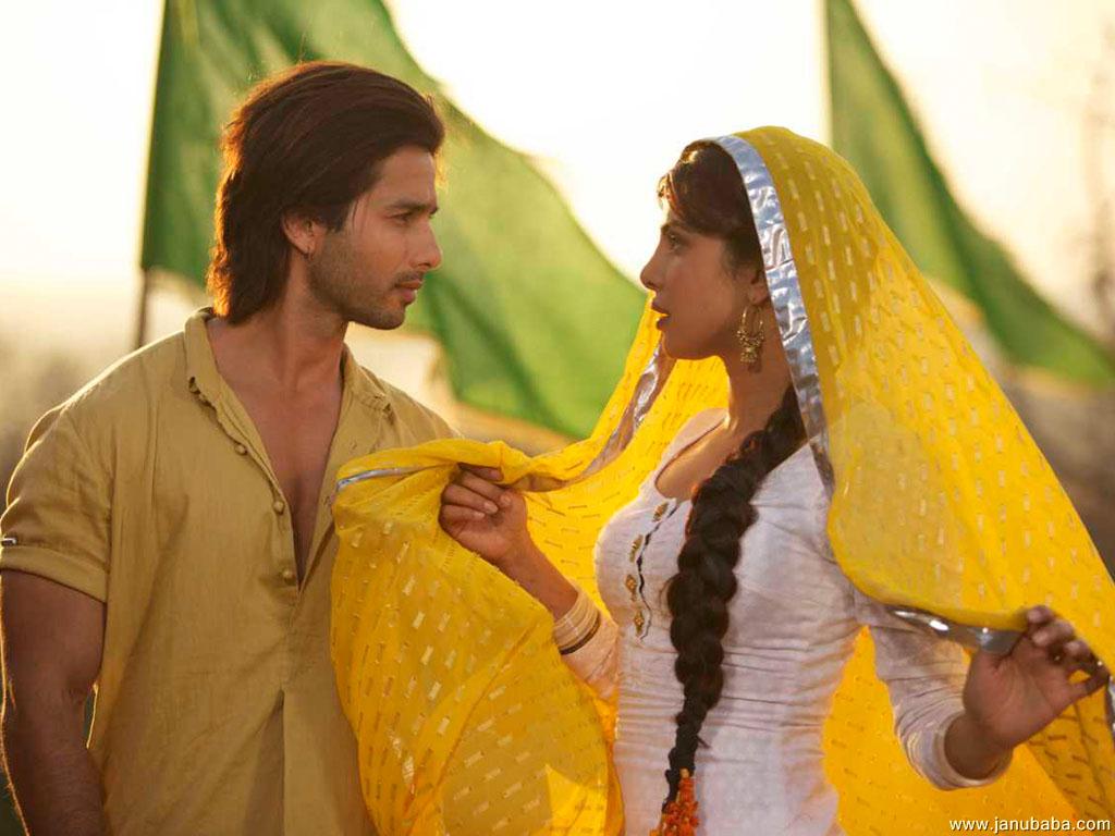Priyanka Chopra with Shahid Kapur              by coolman