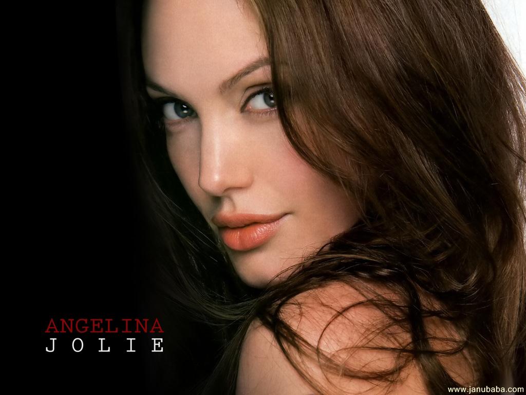 Angelina Jolie by Donya