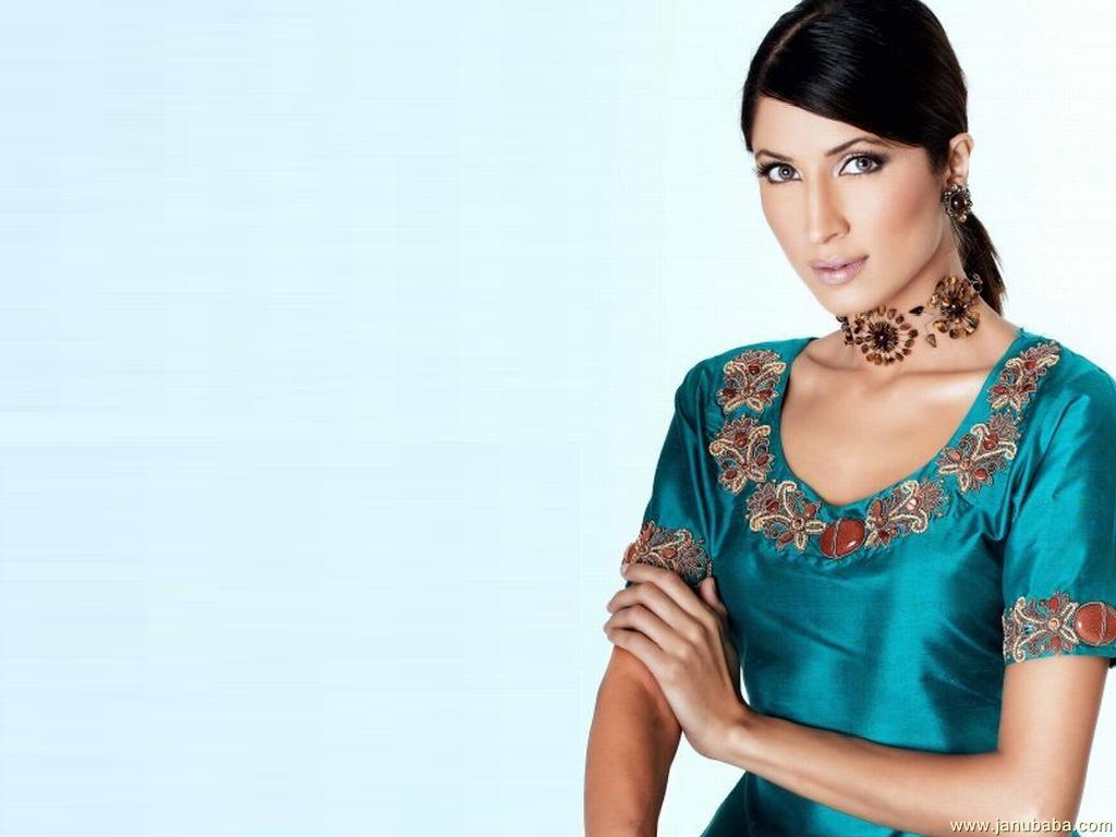 Vaneeza Ahmed
